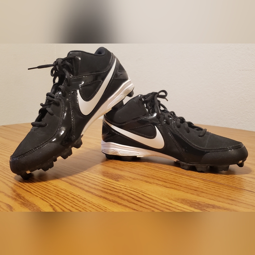 ⚾️ Nike MVP Keystone Baseball Cleats